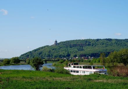 Weserschifffahrt in Porta Westfalica, Foto: Touristikzentrum Westliches Weserbergland