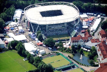 Zicht op de OWL-Arena Halle Westfalen vanuit de lucht