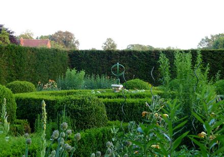“Hedge theater” in Lienen