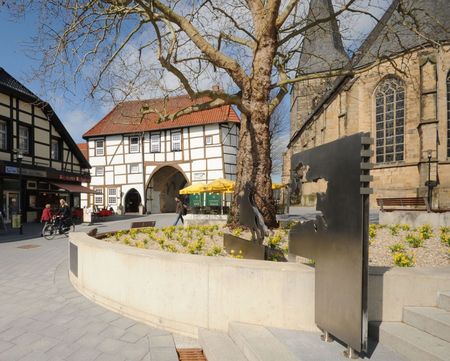 Vredesruiter-monument in het centrum van Lengerich
